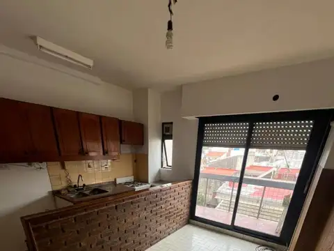 Departamento 2 ambientes con balcon