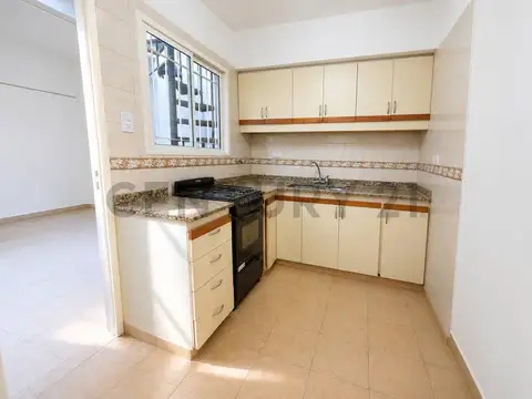 Depto Tipo Casa 4 ambientes con 1 baño