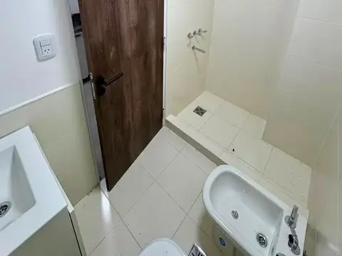 Oficina en Alquiler en Centro, $ 420.000
