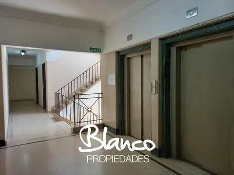 Corrientes 2753 -