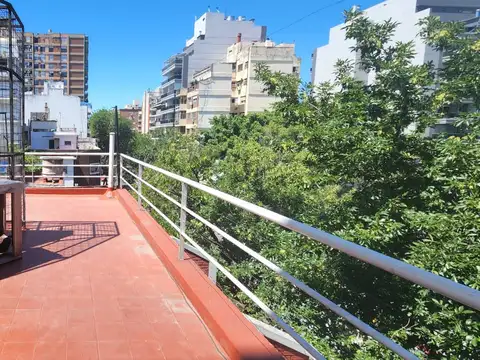 Villa Crespo (R.Velasco 719)  2 amb en dúplex c/ amplio Balcón y Terraza propia.  2DO PISO POR ESCALERA
