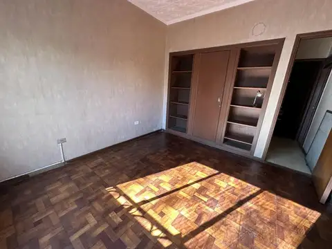 Depto Tipo Casa en Venta en La Plata, USD 85.000