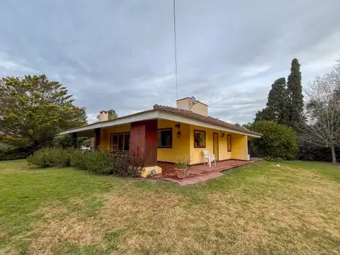 Casa en Venta en Roldan, USD 240.000