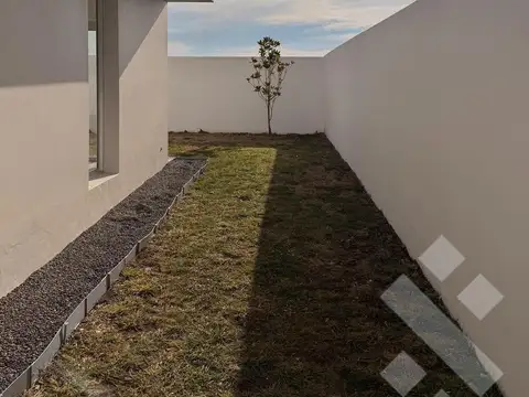 VENDE DUPLEX - DOS DORMITORIOS - TERRAZAS DE NEUQUÉN