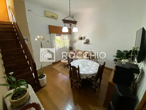 Depto Tipo Casa 4 ambientes con 1 baño