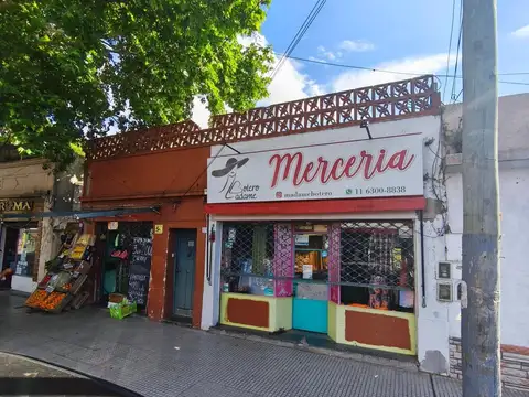 SE VENDEN EN BLOQUE 2 LOCALES + VIVIENDA ZONA EDIFICABLE