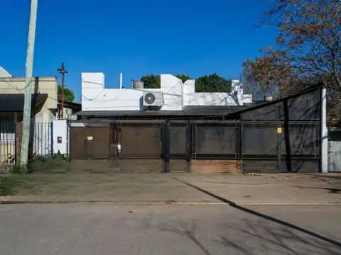 CASA EN ALQUILER  4 AMBIENTES ALEJANDRO KORN