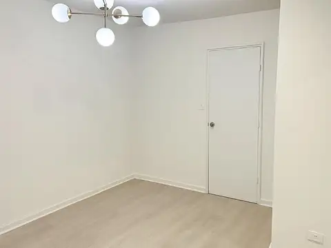 Oficina 2 ambientes con 2 baños