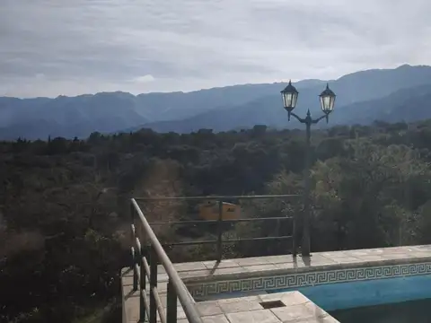 Casa en Venta con 1 cochera