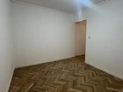 Departamento en Venta en Flores, USD 65.000