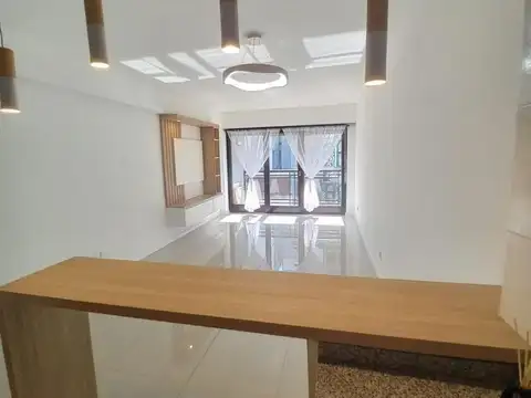 DEPARTAMENTO DE 3 AMBIENTES CON BALCON SALIENTE