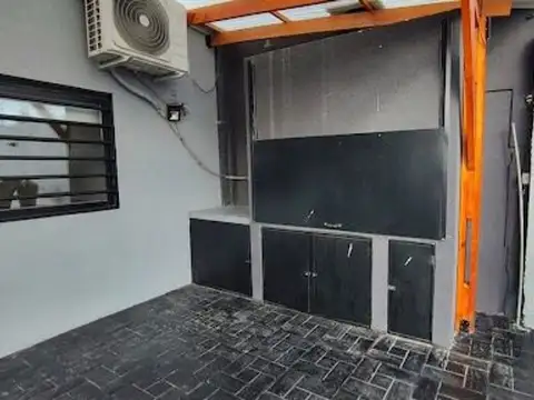 CASA 4 AMBIENTES EN VENTA CAÑUELAS CON PILETA