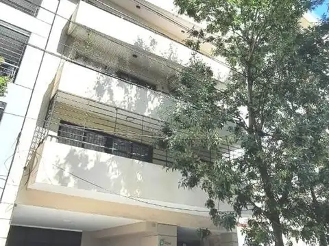 PISO 4 AMBIENTES 136 M2 + COCHERA FIJA + BAULERA