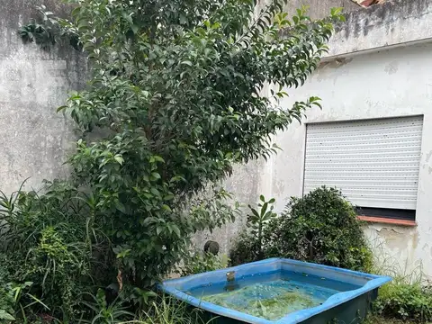 Depto Tipo Casa en Venta 50 años