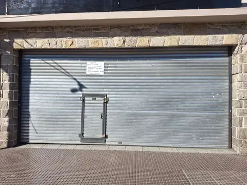 Local en  Alquiler en Jose Leon suarez