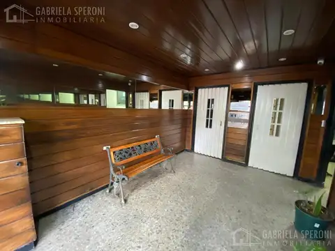 Oficina en Alquiler en Adrogue, $ 350.000