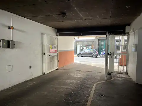 Cochera a la venta en zona Céntrica.