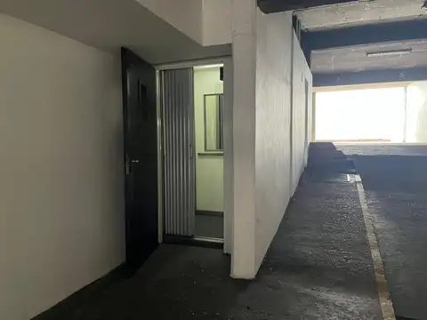 Cochera a la venta en zona Céntrica.