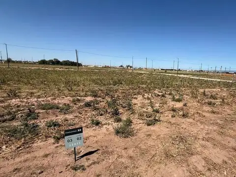 Terreno en Venta 20  mts Fondo