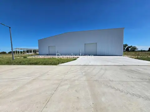 Depósito  en Alquiler, Exaltación de la Cruz