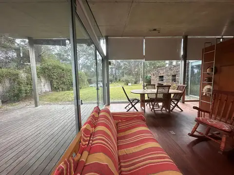 Deneb entre Piscis y Camino de la Laguna