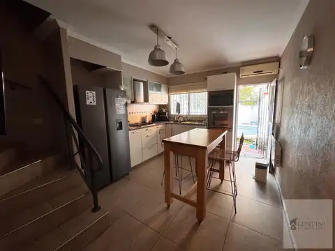 Casa en Venta en El Palomar, USD 110.000