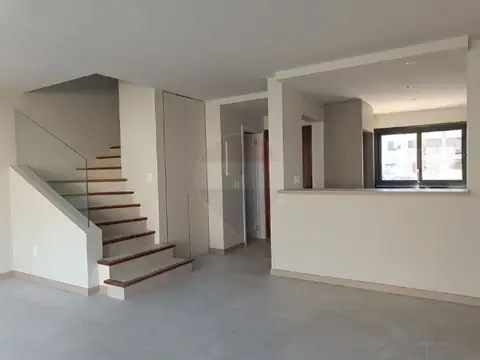 Casa en Venta en Carrasco Norte, USD 425.000