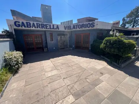 Venta Local Tristan Suarez