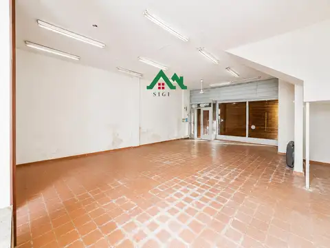 Local comercial en venta con galpón, departamento y oficina en barrio General Paz CON FINANCIACION