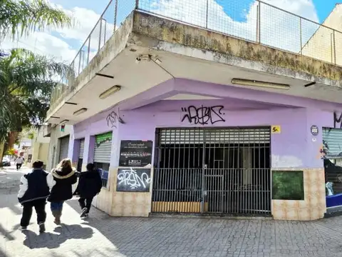 Local en Alquiler en Ramos Mejía, $ 1.000.000