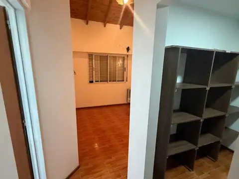 Alquiler Triplex 4 Ambientes 3 Baños en Excelente Zona del Palomar: F: 4845