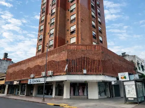   ALQUILER OFICINA – PLENO CENTRO

  Edificio: Torre Incone
  Ubicació