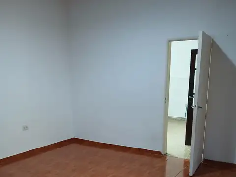 Depto Tipo Casa en Alquiler de 2 dormitorios
