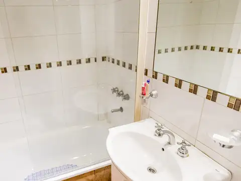 Departamento en Venta en República De La Sexta, USD 210.000