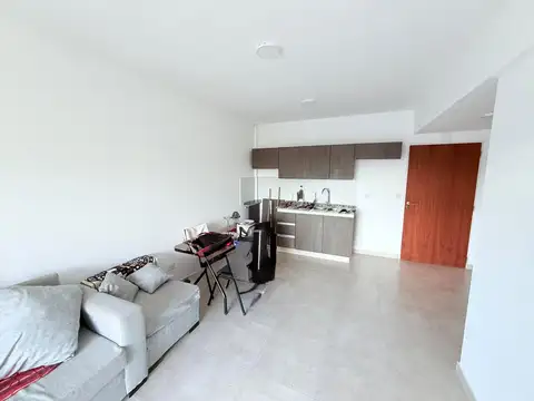 Departamento en Alquiler en Ituzaingó, $ 600.000
