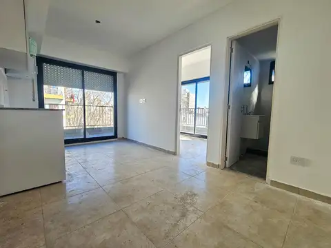 Venta departamento monoambiente con balcón barrio Luis Agote