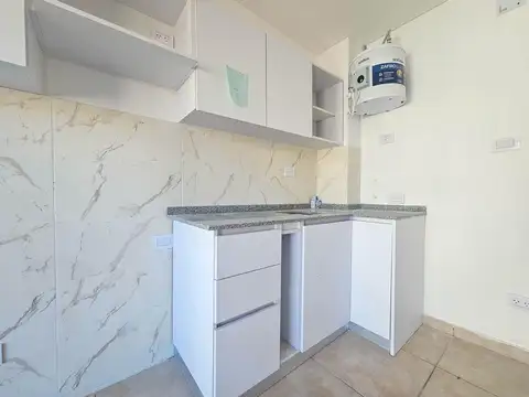 Venta departamento monoambiente con balcón barrio Luis Agote