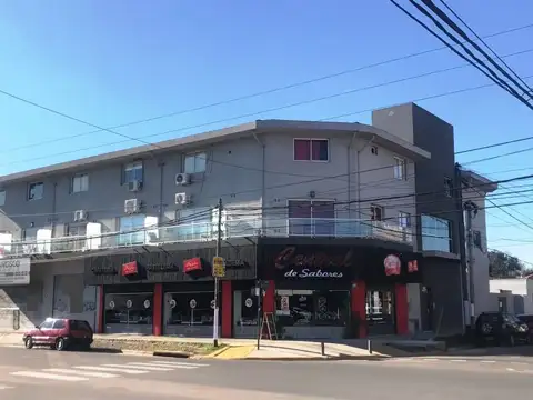 Salerno 1100, Piso DESC