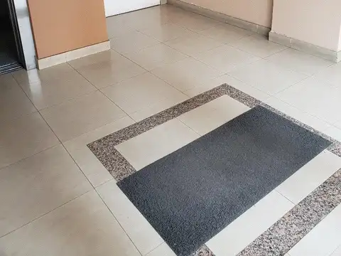 Av F De Olazabal 5500, Piso 4