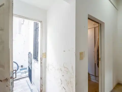 VENTA PH 4 AMBIENTES CHACARITA A REFACCIONAR