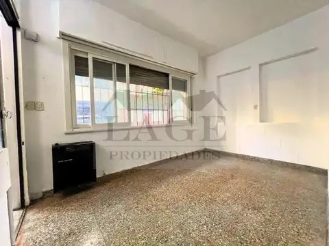 Quintana 4400, Piso PB