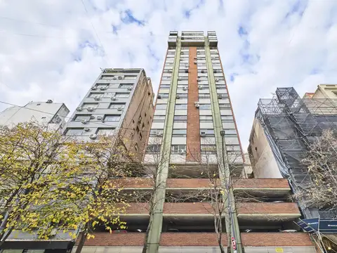 DEPARTAMENTO 2 AMB.APTO PROF.PISO ALTO EN EDIF.TORRE ZONA TRIBUNALES.