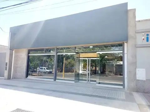 Local Comercial en Alquiler Ozamis 823, Maipú