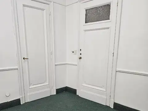 Oficina en Alquiler 101 años