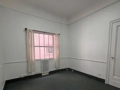 Oficina en Alquiler al Oeste