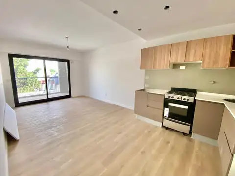 Depto 2 amb  a estrenar- Flores