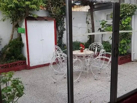 Depto Tipo Casa en Venta con 1 cocheras