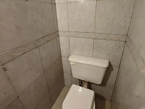 Departamento (Duplex) en centro de G. de Lafarrere