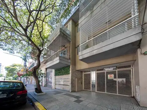 VENTA MONOAMBIENTE, CON BALCON , ABASTO