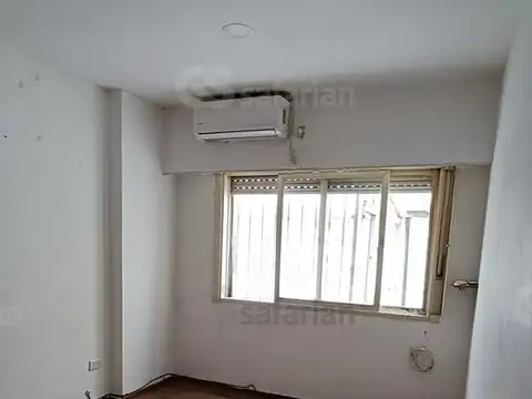 Depto Tipo Casa en Venta en Saavedra, USD 90.000